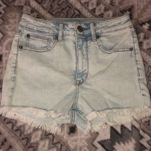 American eagle distressed denim short high waisted